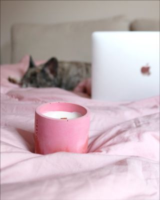 Víte, že… tahle mixlá růžovka voní po nealko malinovém pivečku?🥰 Teda, někdo z něj cítí malinovku a někdo Prosecco. Budu...