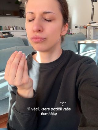 Přiznám se, že svícím bych reálně dala míň, protože je pořád co zlepšovat a nikdy mi to nepřijde dost dokonalý. Ale hej,...