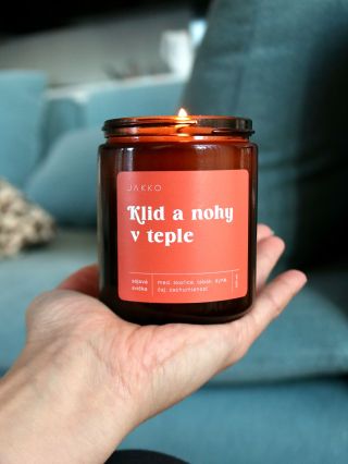 Lokič byl v minulých životě modelka. Přísahám, že jakmile vytáhnu foťák, nacpe se tam. Mam z něj udělat psinfluencera?😁🤔...